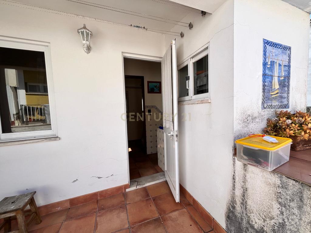 Moradia com 2 quartos em Peniche, perto da praia. - Image 18