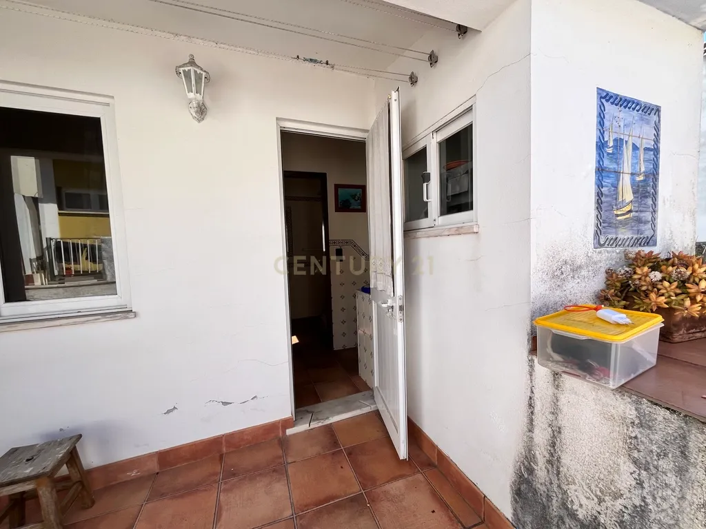Moradia com 2 quartos em Peniche, perto da praia. - Image 18