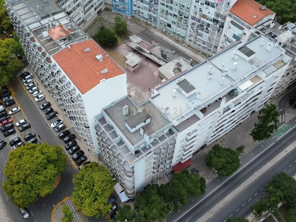 T2 Lumiar, Lisboa - Image 27