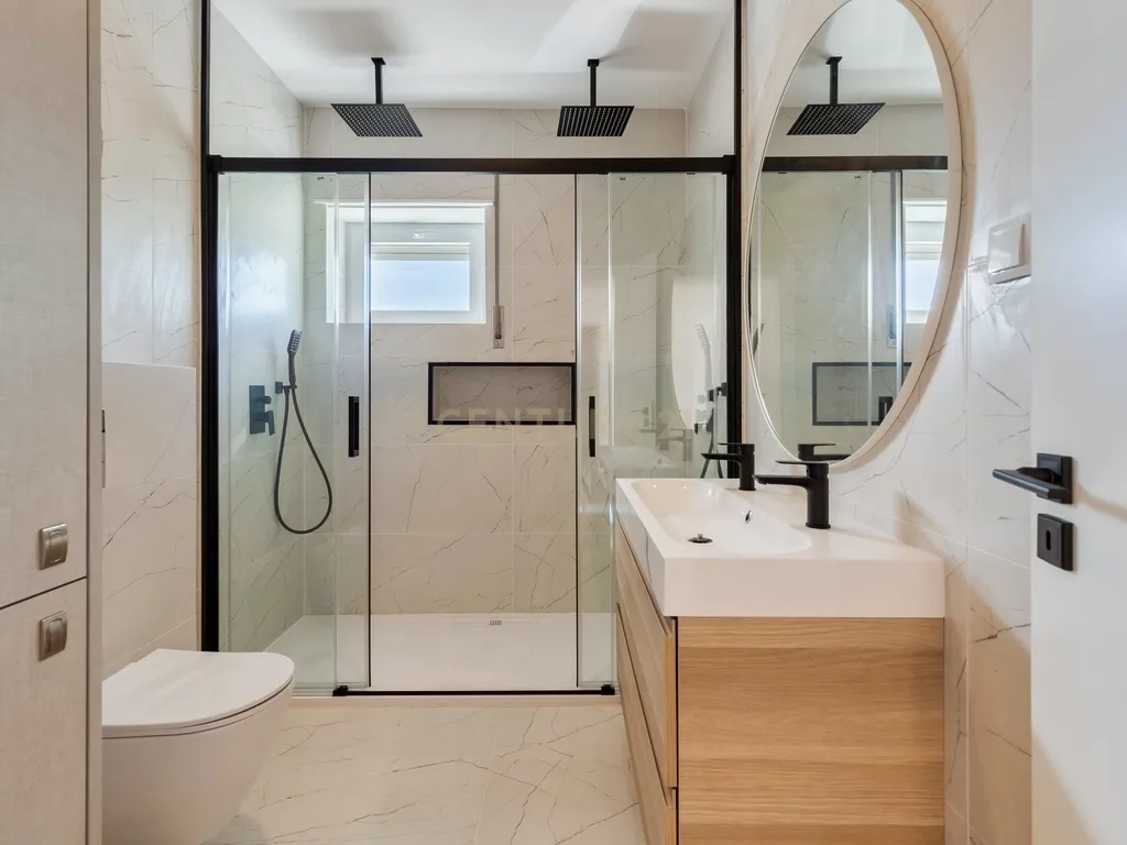 Apartamento T3 Renovado com Vista Panorâmica – Investimento com Rendimento Imediato - Image 22