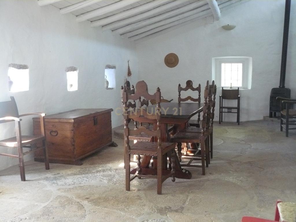 Quinta Típica Alentejana, Licença de Turismo Rural, Arrendamento, Arraiolos - Image 4