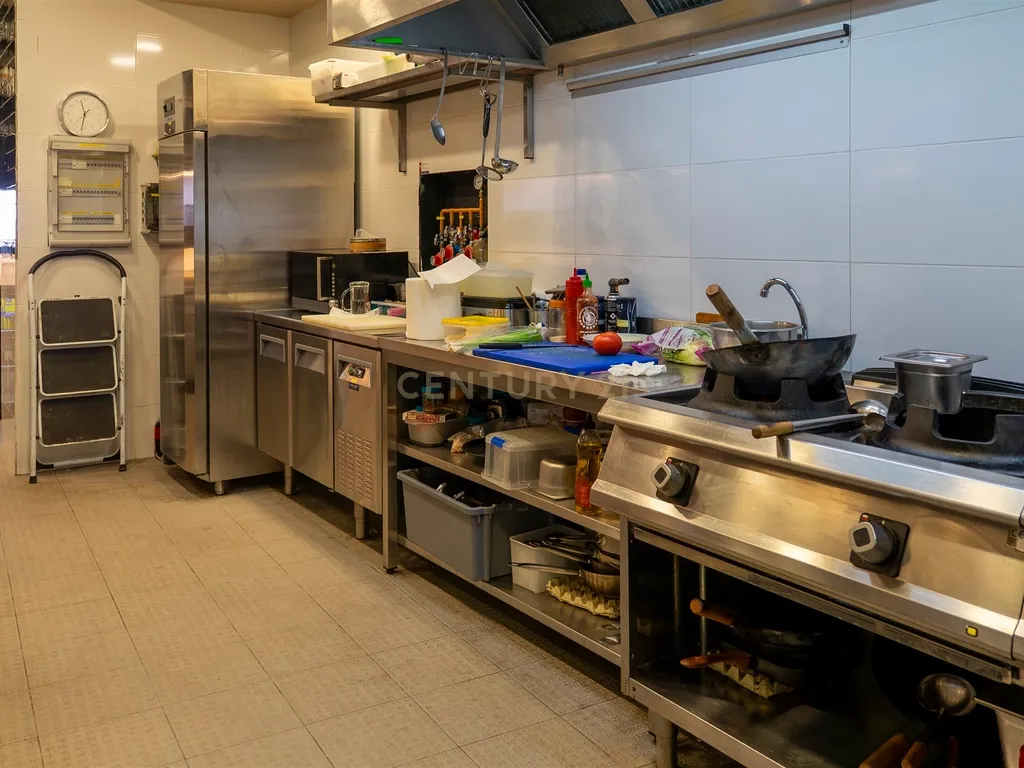 Trespasse – Restaurante Equipado na Marina de Olhão - Image 17