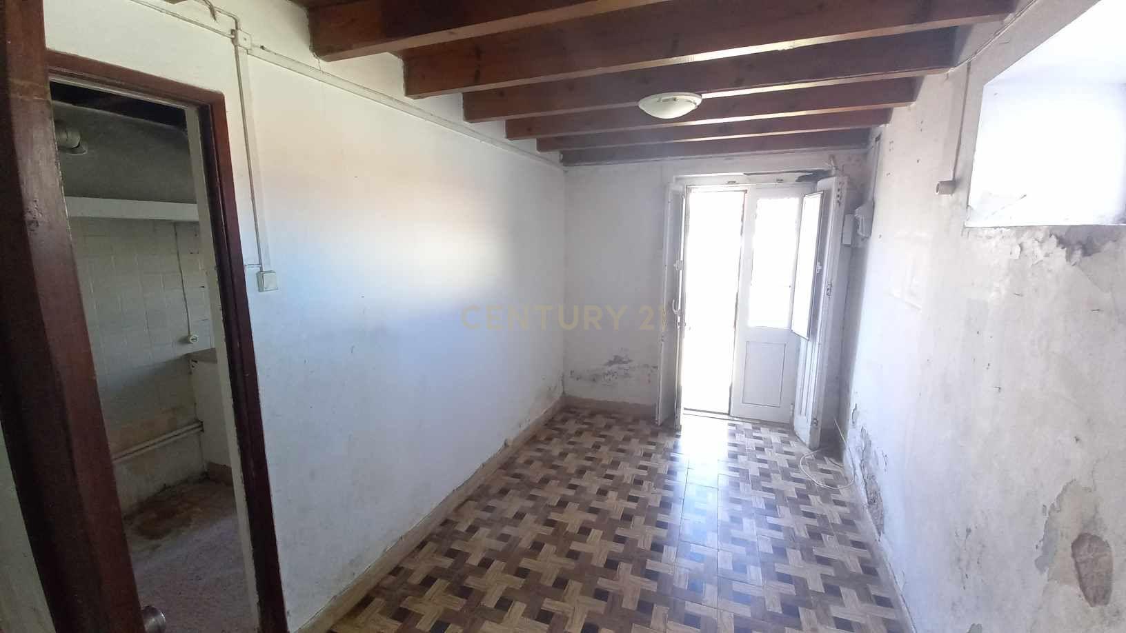 Ulgueira, Colares/Sintra - Moradia T2 Vista Mar, para Remodelar - Image 15