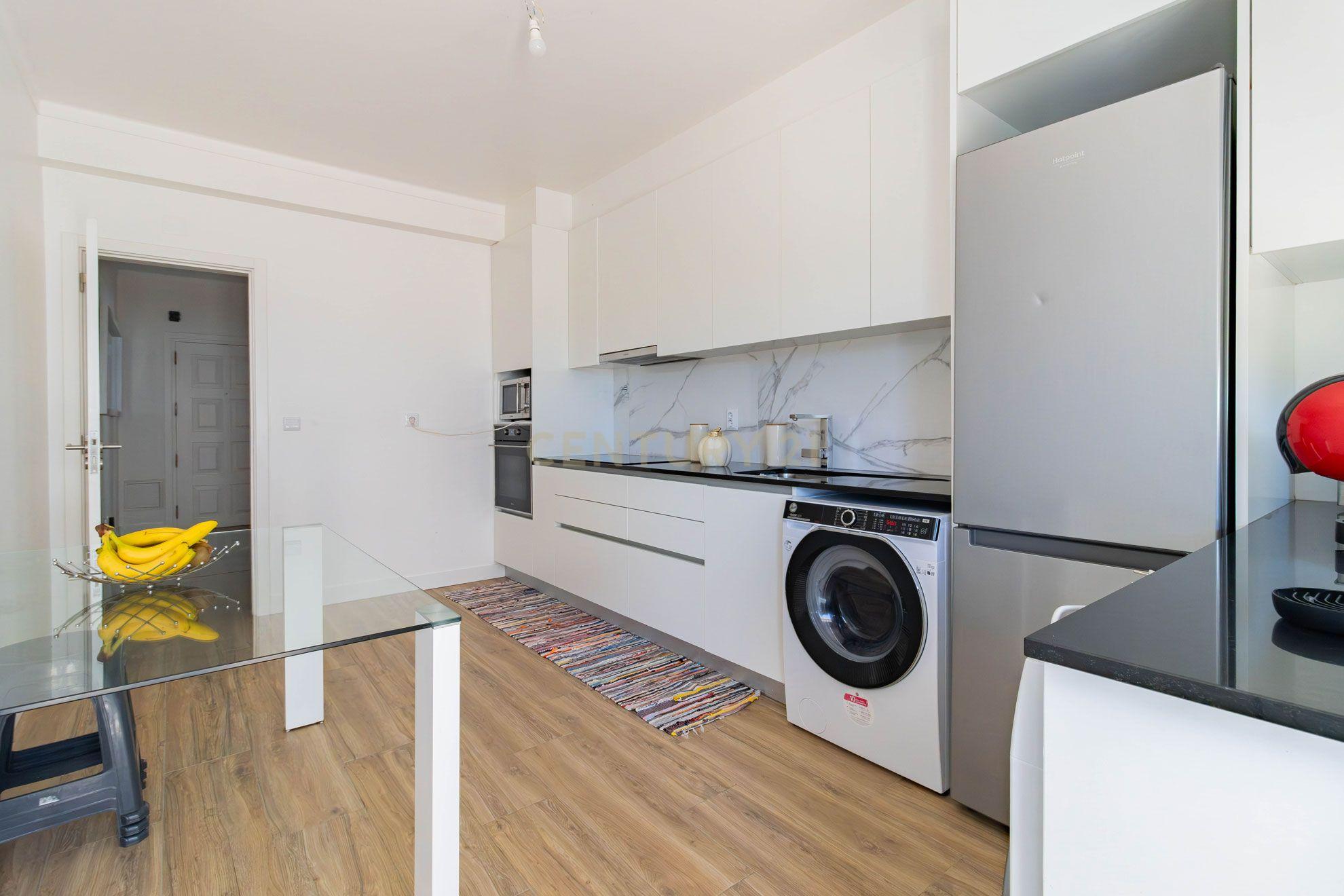 Espaçoso Apartamento T3 na Freixianda com Terraço - Vista 4
