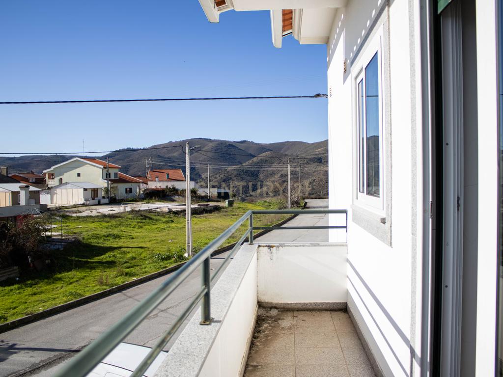 Moradia T5 Vila Nova Foz Côa - Image 44