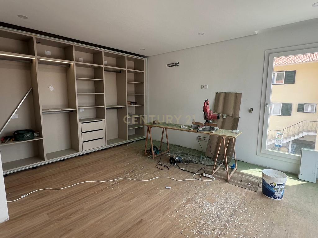 Moradia moderna T4 em construção na Rinchoa - Image 15