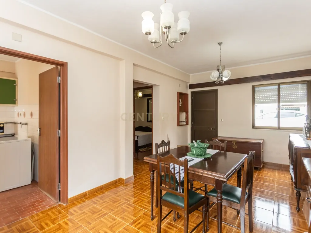 Moradia T3 com Sótão, Quintal e Excelente Potencial – Bairro Montevil, Alcácer do Sal - Image 11