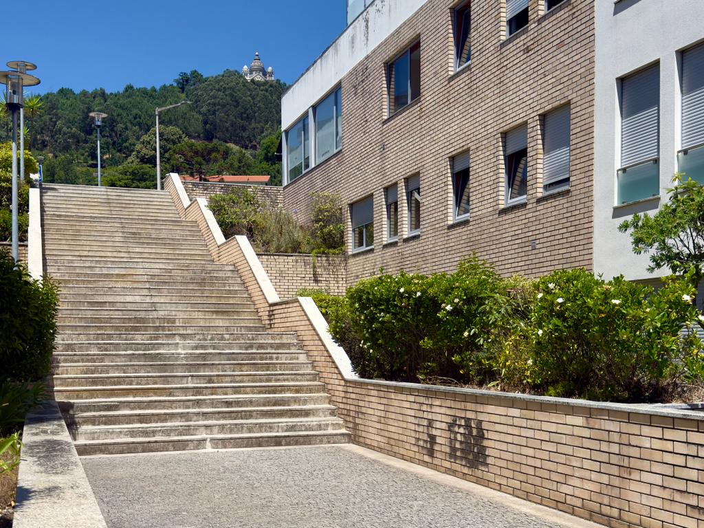 Trespasse de Clínica Dentária em Viana do Castelo - Excelente Oportunidade de Investimento - Image 20