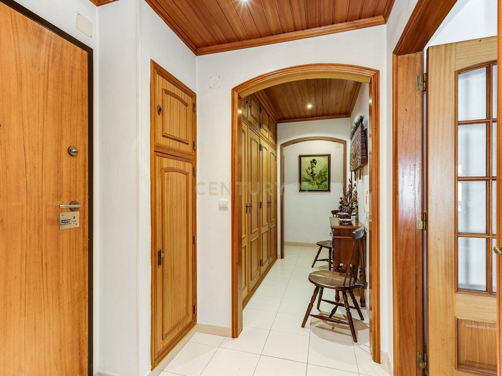 Apartamento T3 com vista deslumbrante para a Serra de Sintra – Algueirão | Cabeço da Fonte - Image 10