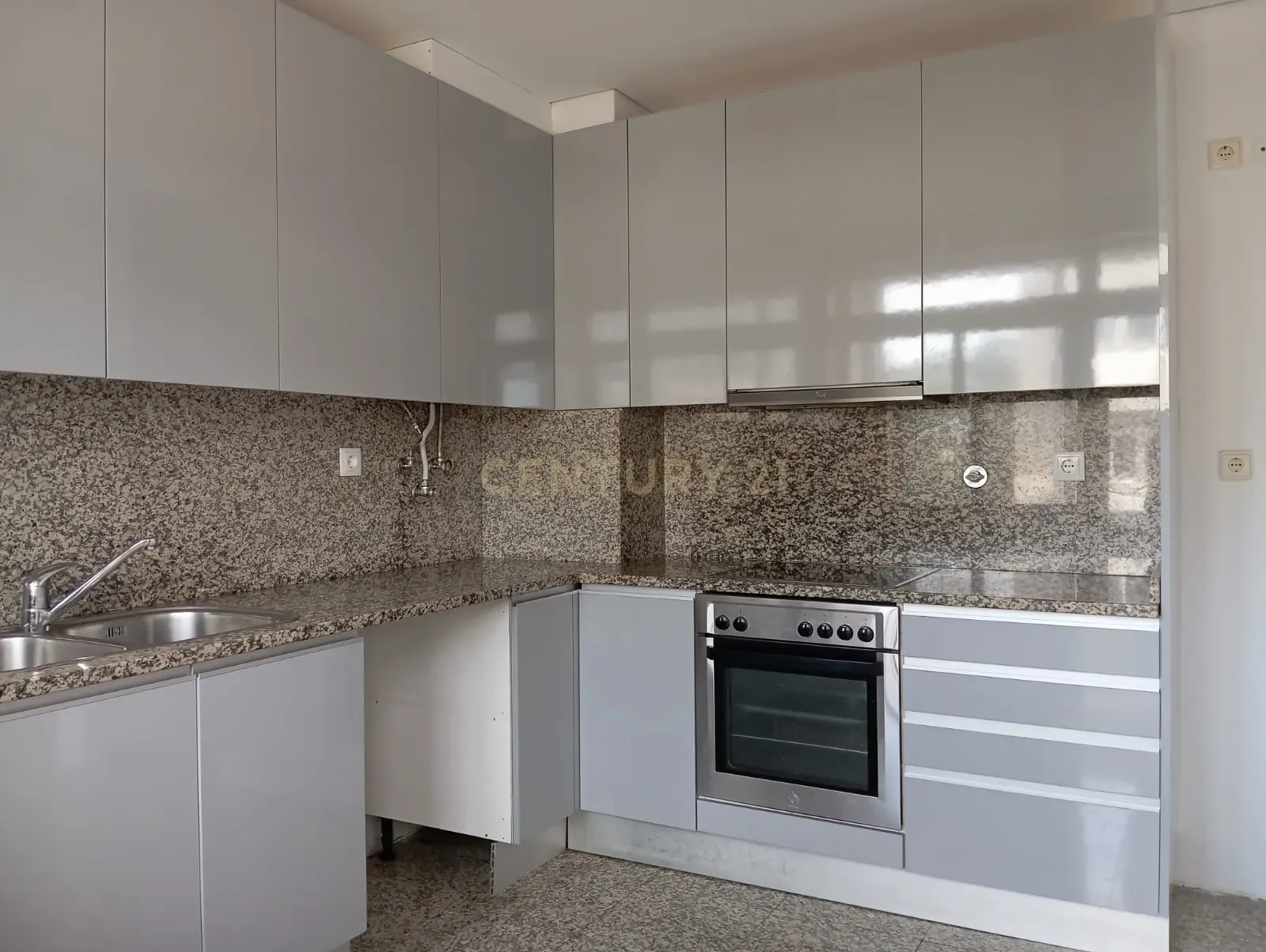 Apartamento T2 à venda em Póvoa de Varzim — foto 3