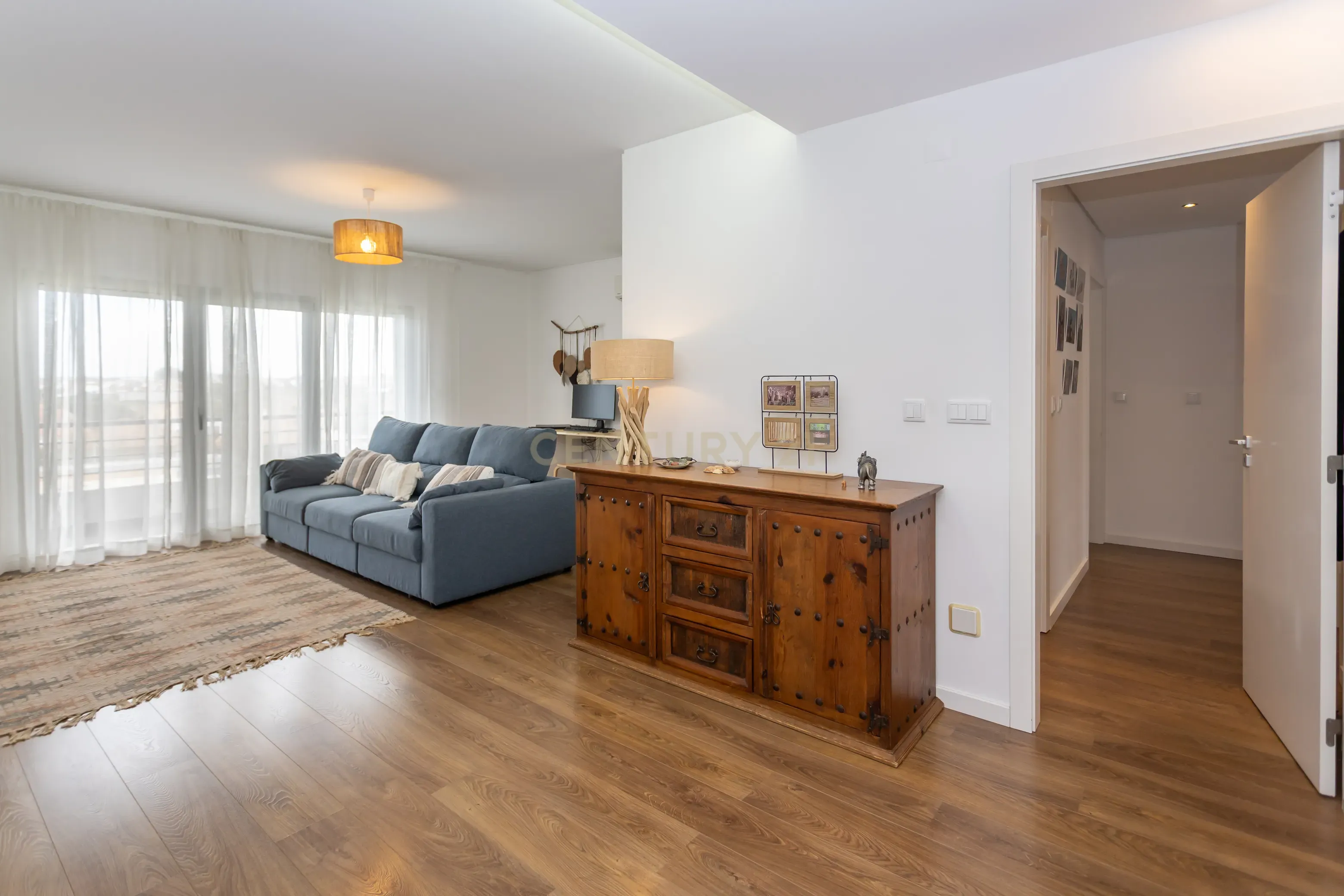 Apartamento T3 Condomínio Jardins da Ladeira, Aldeia de Paio Pires - Image 2