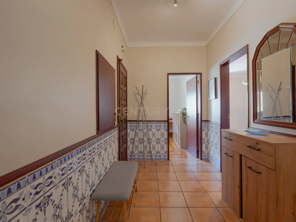 Apartamento T2+1 em Moscavide, Próximo ao Metro - Image 7