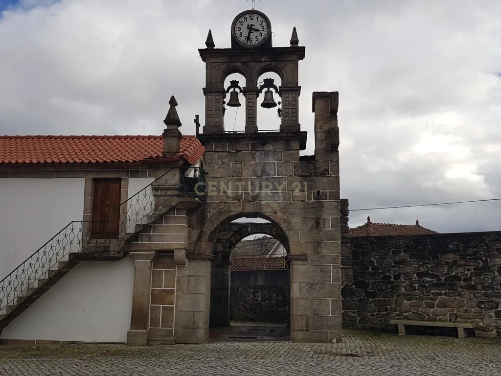 Casa T2 em Boticas com Jardim e Vista para a Montanha - Image 15