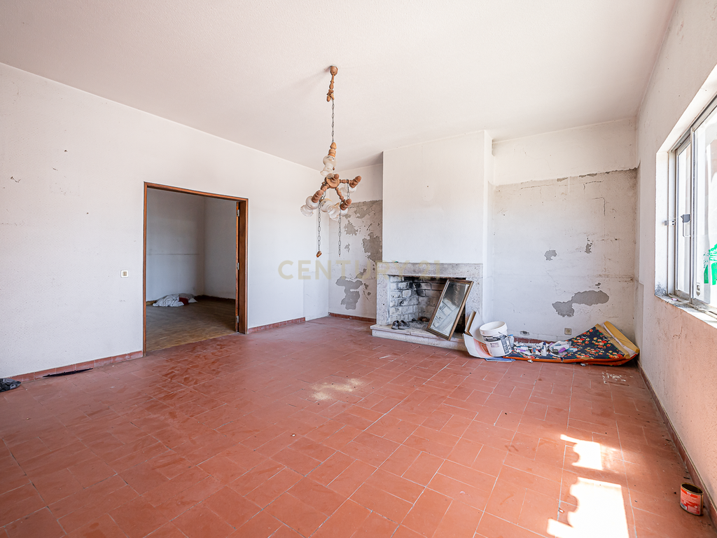 ARMAZEM PARA VENDA EM TORRES VEDRAS - Image 37
