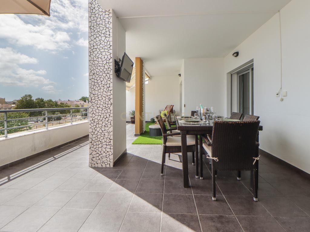 Apartamento duplex T2+2 com terraços - Image 22
