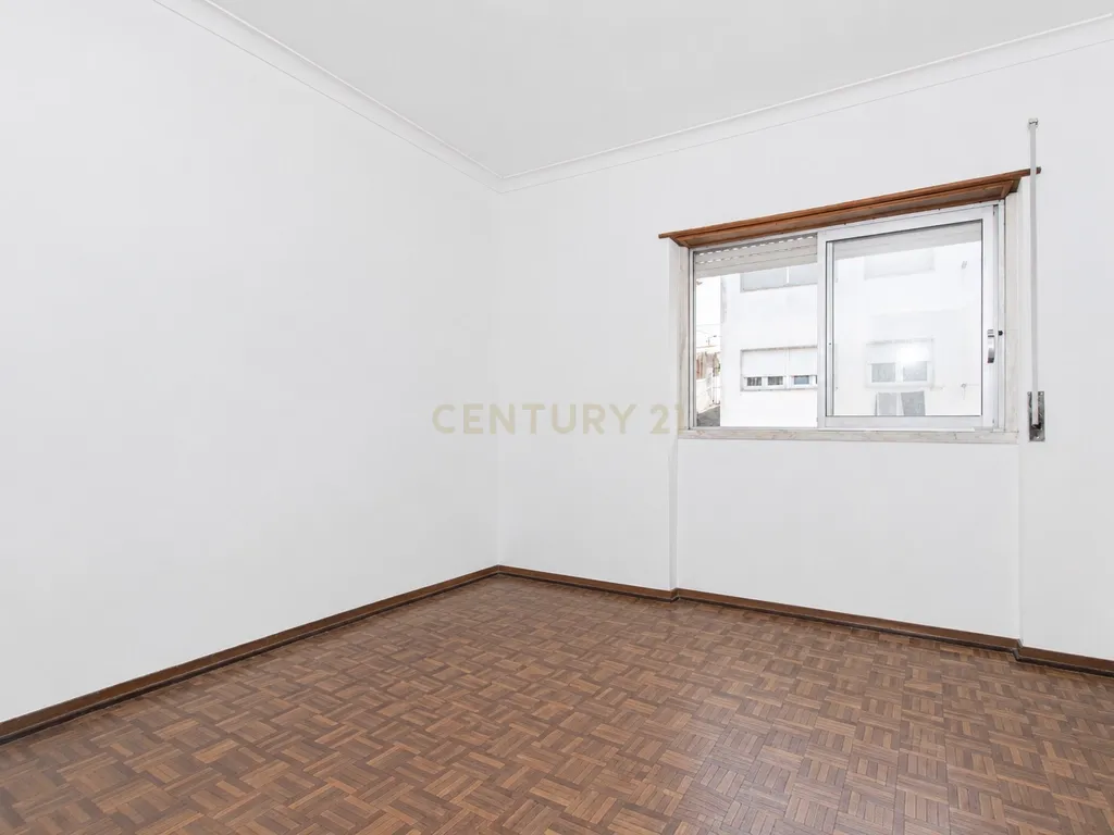 Apartamento T3 no Estoril - Fontaínhas - Image 6