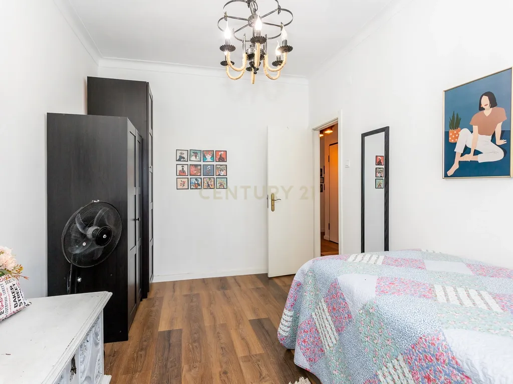 Apartamento T3 remodelado no Barreiro - Image 16