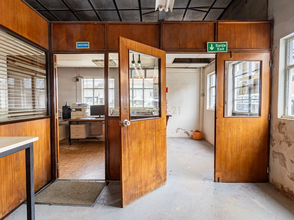 Armazem industrial com logradouro - Image 15