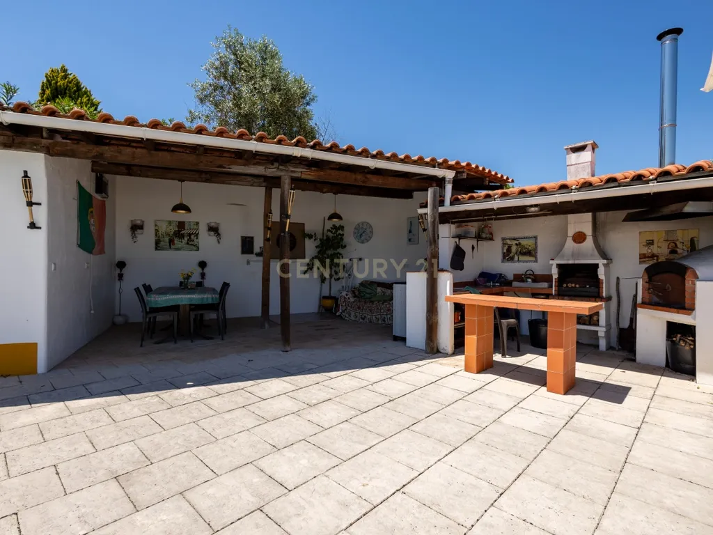 Quinta de 1ha vedada com piscina, jacuzzi, pomar e vista panorâmica em Olalhas, Tomar - Image 18