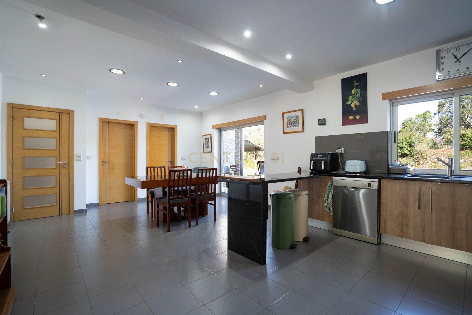 Moradia T5 à venda em Vila Nova do Ceira, Góis — foto 17