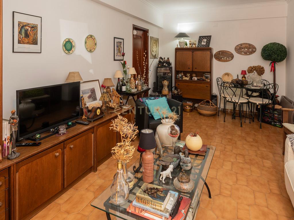 Apartamento T1 - Damaia. - Image 6