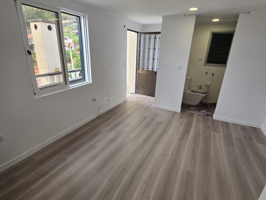 Moradia no Livramento, Funchal - Excelente Oportunidade de Investimento - Image 11