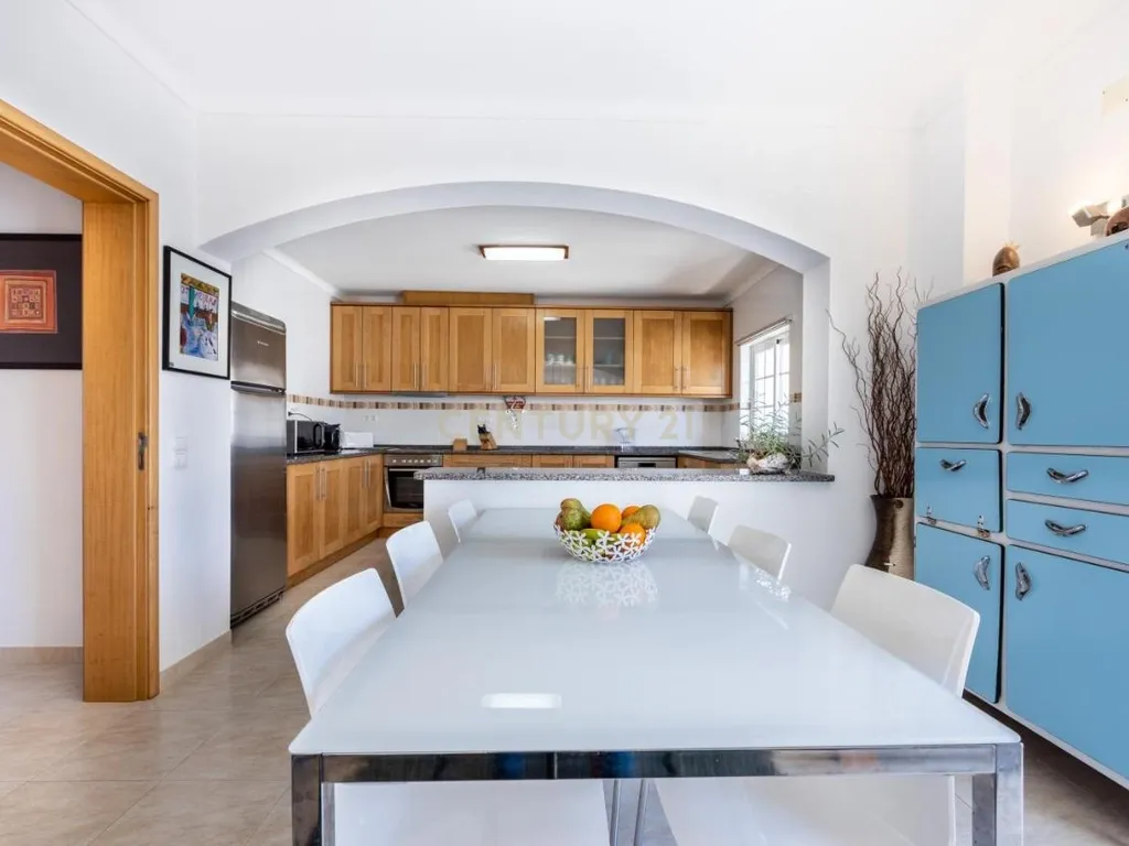 Excelente moradia T4, com garagem e piscina em Sagres, Portugal - Image 28