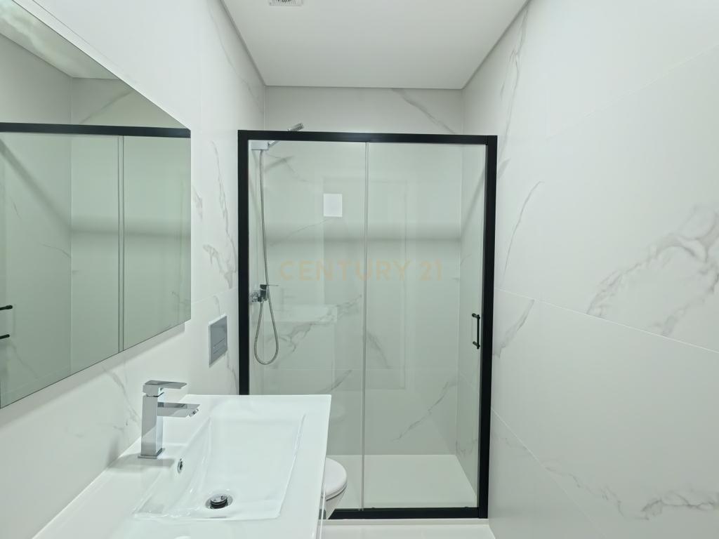 Apartamento T2 novo no centro de Viseu - Image 8