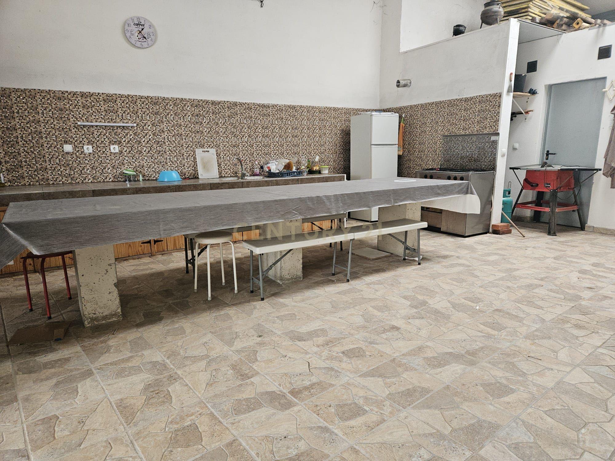 Garagem / Arrecadação com 100m2 - A Oportunidade que Transforma Ideias em Realidade - Image 14