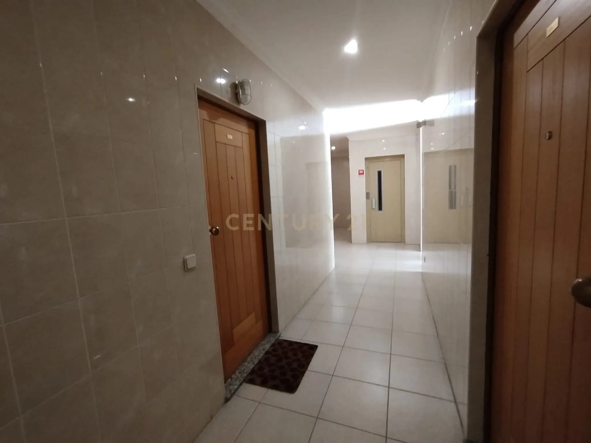 Apartamento T1 em Vila Nova de Gaia - Arrendado - Image 4