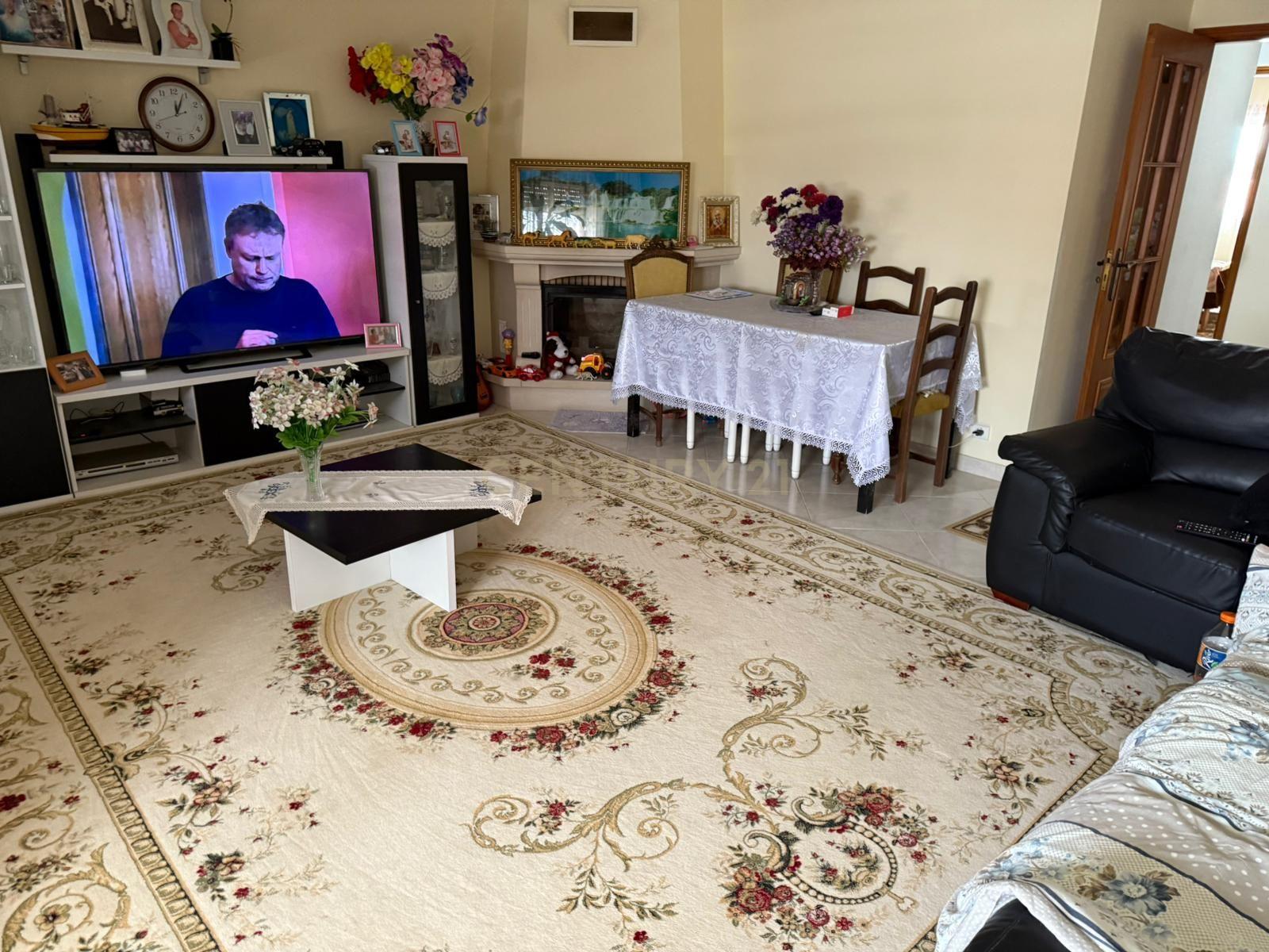 Apartamento T3 em Samora Correia com Varanda - Image 10