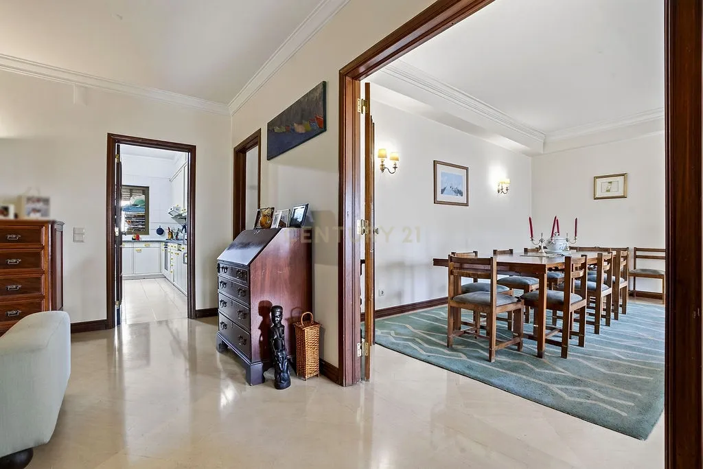 Apartamento Moderno em Campo Grande, Lisboa - 4 Quartos e Vista Panorâmica - Image 34
