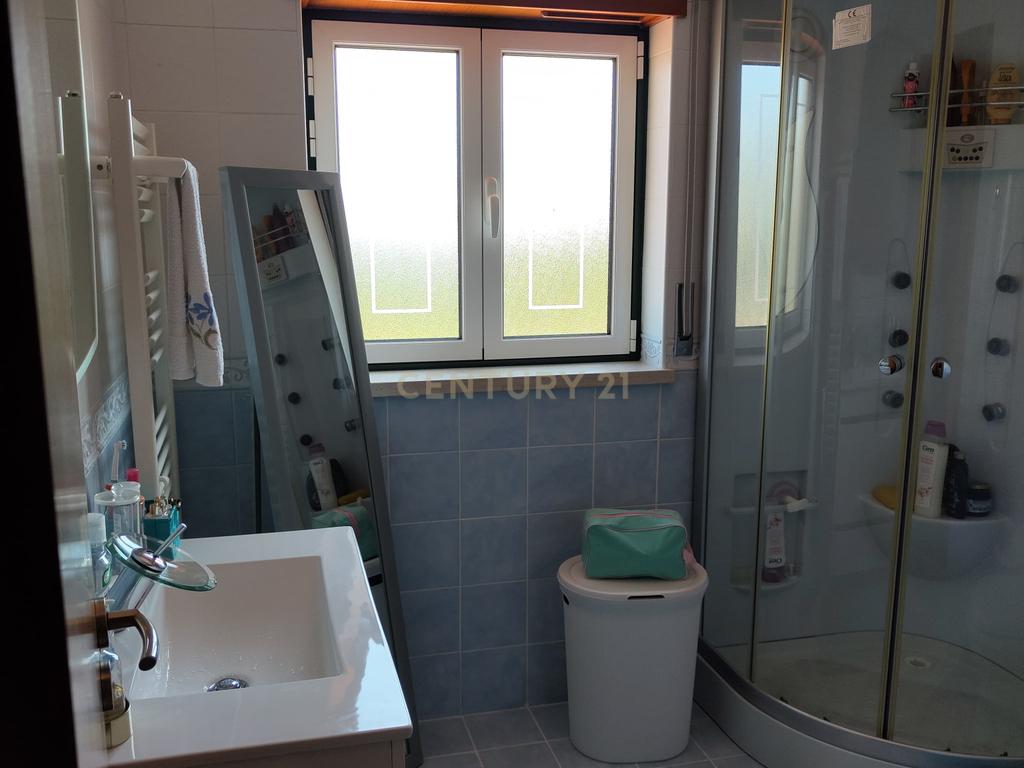 Moradia T4 com piscina em Gaeiras, Marinha Grande. - Image 19