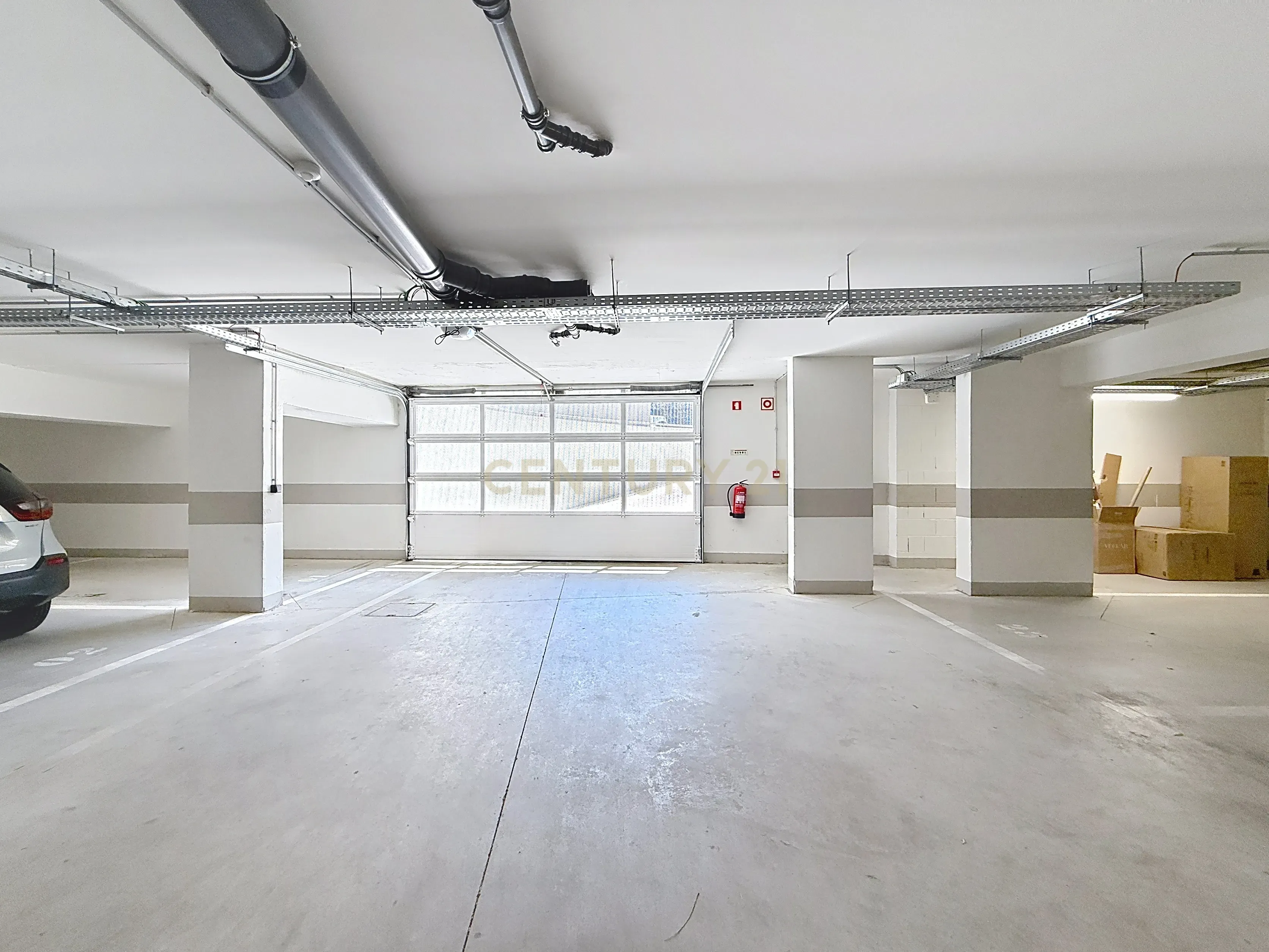 Apartamento T2 com Vista Rio, Semi-Novo, Empreendimento Seixal Baia / Vende-se com o mobiliário - Image 21