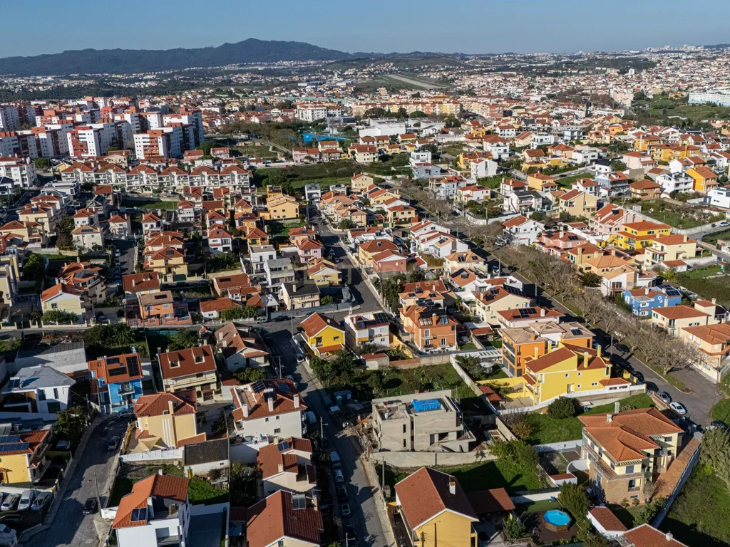 Moradia de Luxo T4 com Rooftop | Nova Construção | São Domingos de Rana – Cascais - Image 36