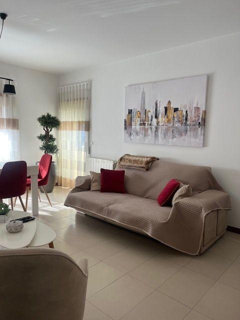 Apartamento T2 Caxias, Oeiras - Image 5