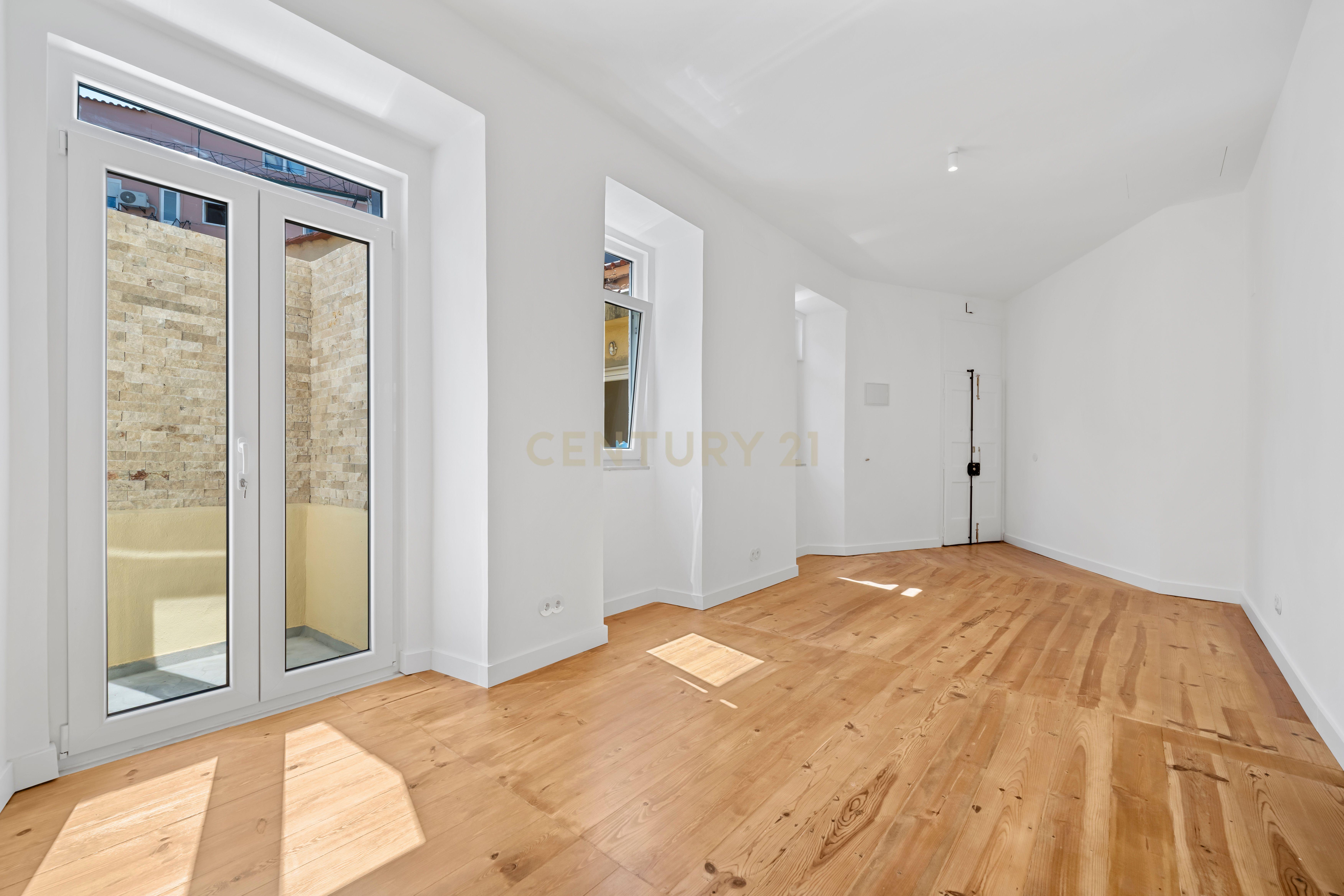 Fotografia 7 de Apartamento T2 com Terraço em Campo de Ourique a Estrear