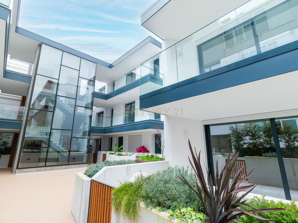 Excelente Penthouse T2 NOVA a 300 metros da praia - Image 7