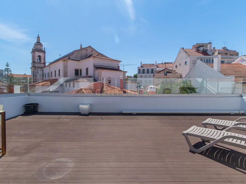 Penthouse Duplex T8 em Campo de Ourique - Lisboa - Image 3