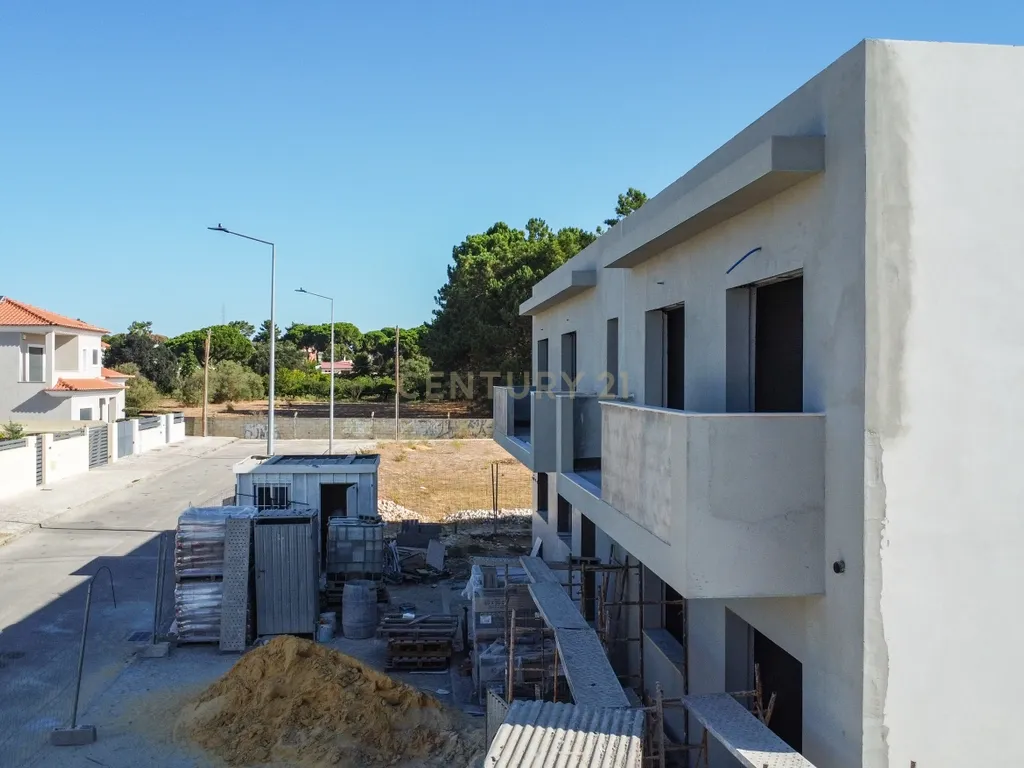 Apartamento T3 Novo – Qualidade, Conforto e Modernidad - Image 16