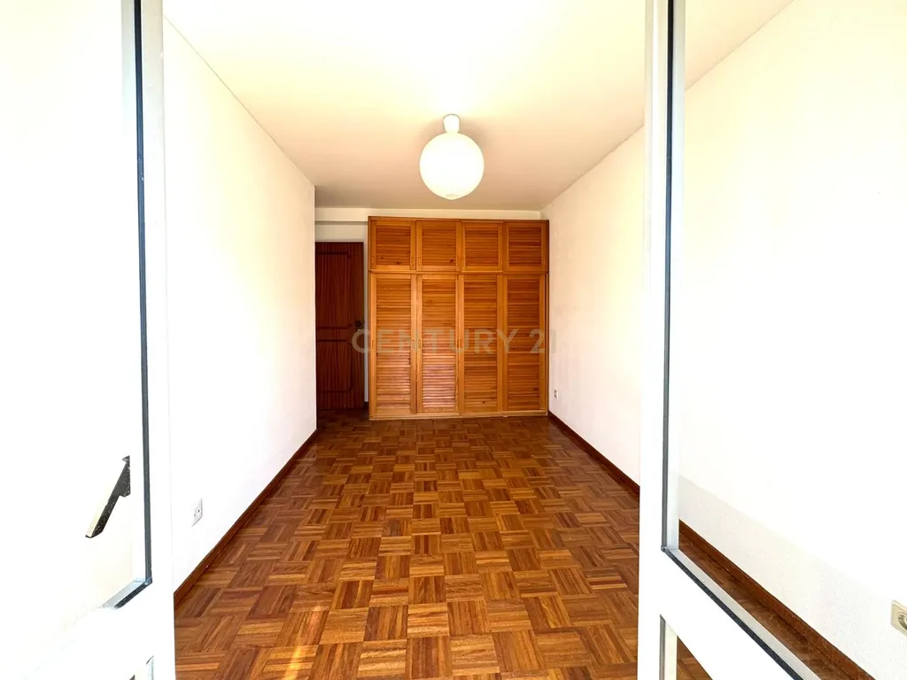 Duplex T3 na Rua João Lopes - Costa da Caparica - Image 14