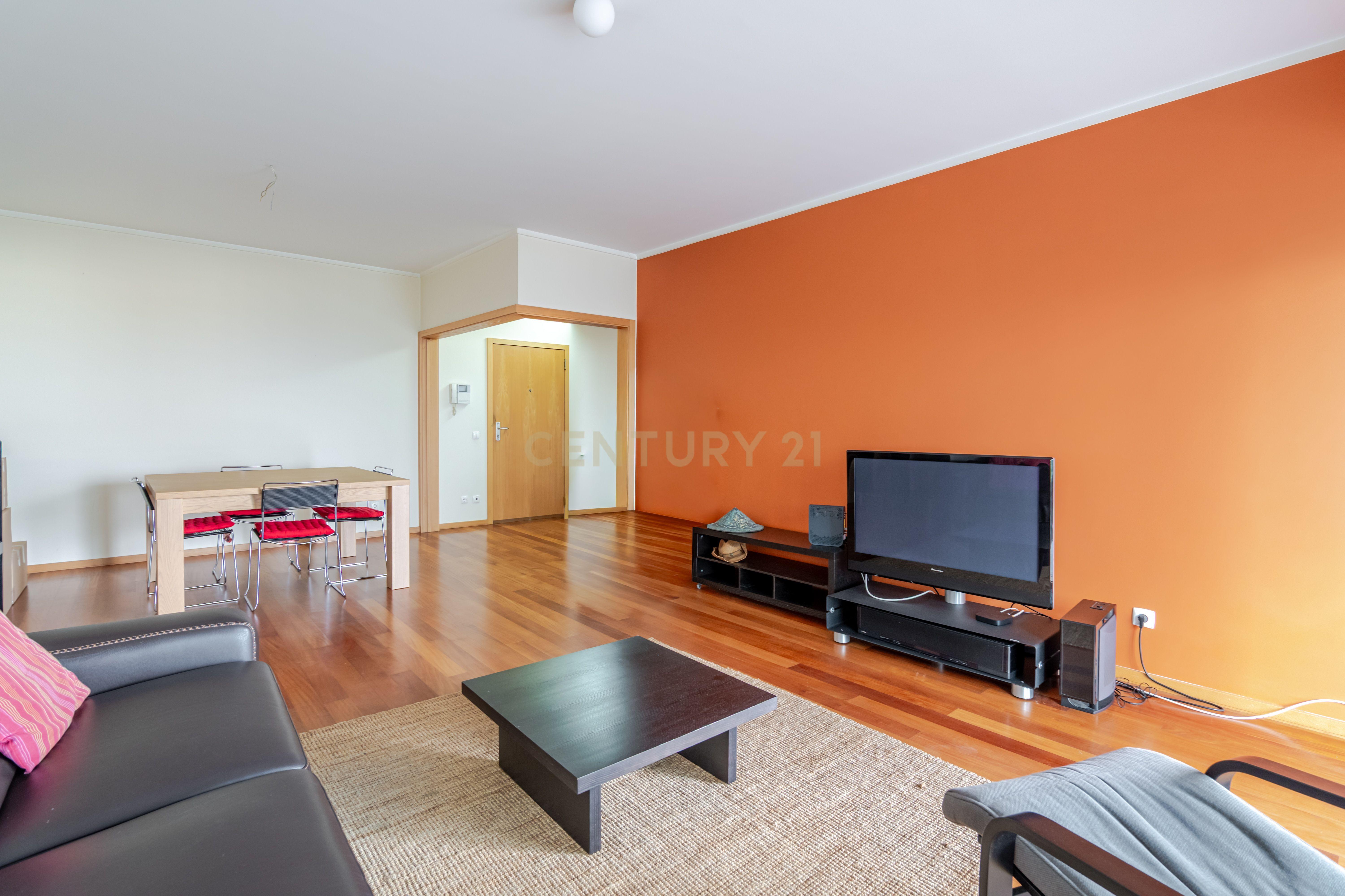 Fotografia 6 de Apartamento com Vista em Vila Nova de Gaia - Oportunidade Única na Quinta de Cravel