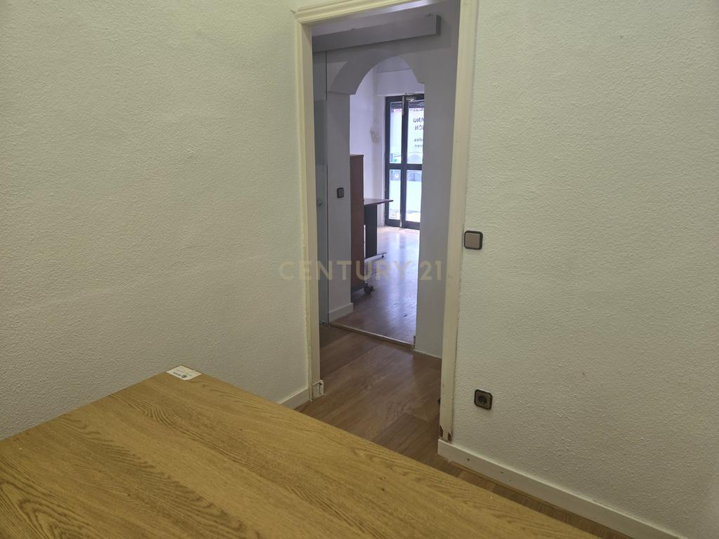  - Image 20