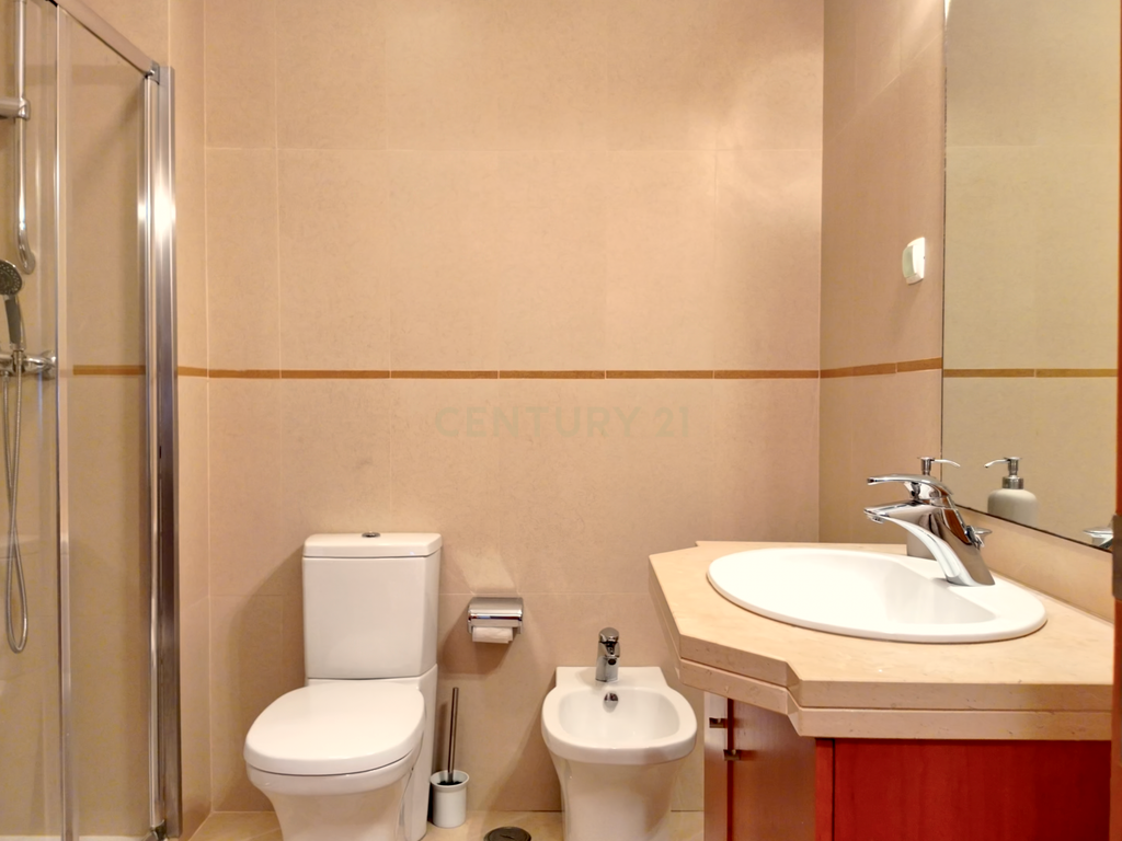 T1 com terraço privado a 350 metros do areal da praia da Rocha - Image 14