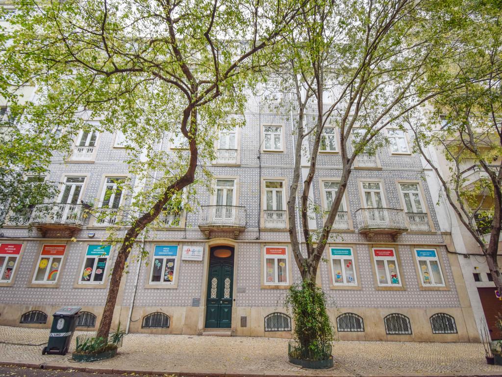 Apartamento T5 em Arroios: mais espaço, mais conforto e mais Família! - Image 1