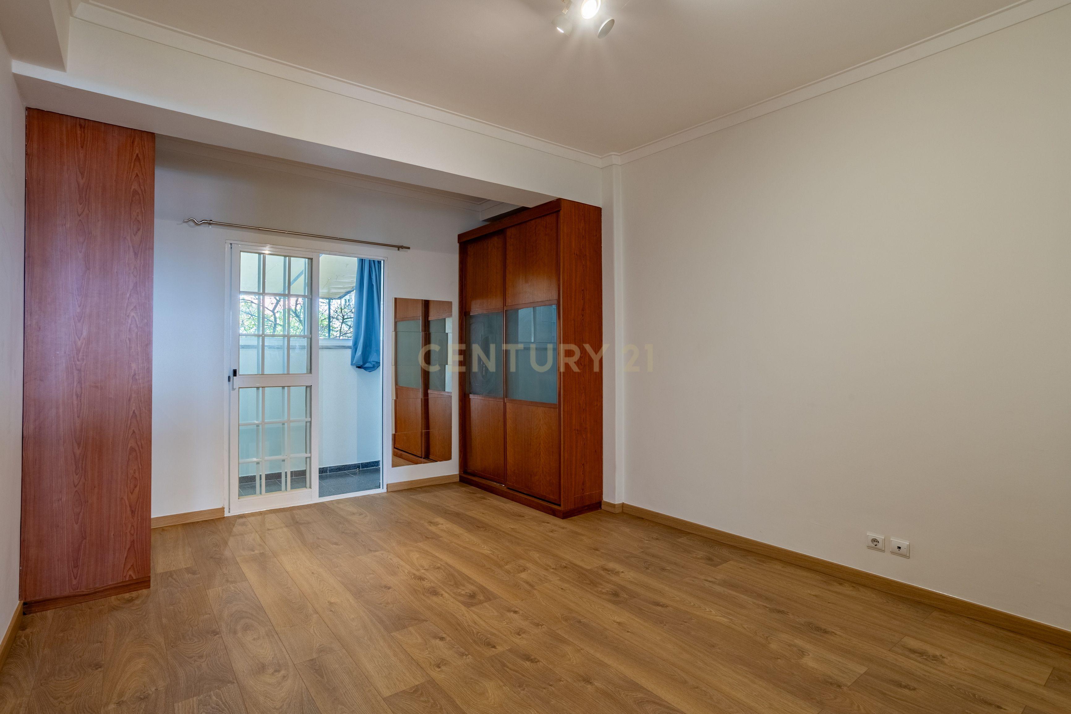 Apartamento T2 para arrendar com Vista Rio - Lisboa - Image 16