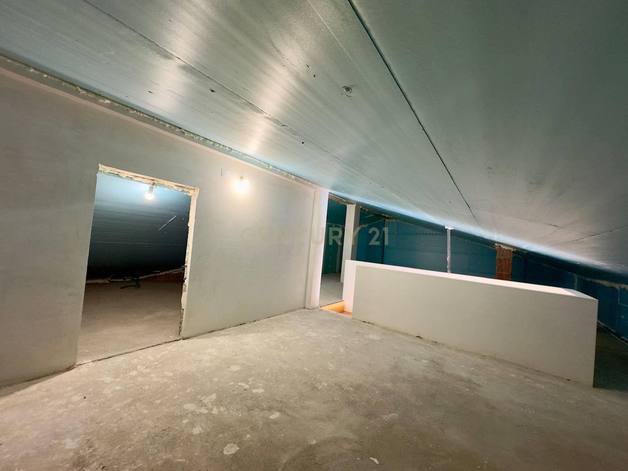 Moradia T2+1 Nova com garagem - Image 30
