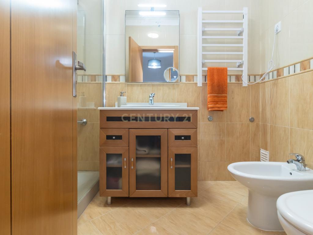 Moradia T3 com Piscina e Excelentes Áreas nos Foros de Amora - Image 28