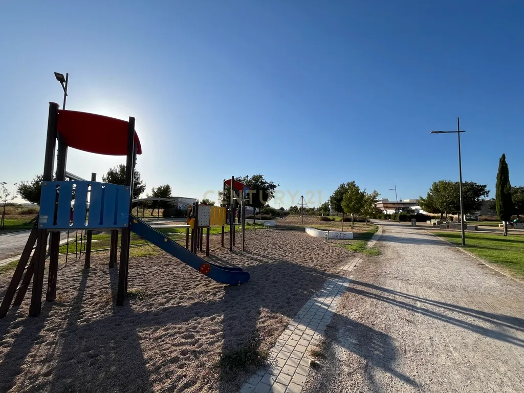 Terreno Para Construção no Parque Ribeirinho de Faro. Contiguo ao novo projeto de requalificação da Frente Ribeirinha de Faro. - Image 9