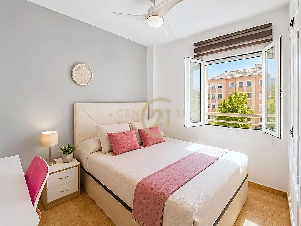 Cobertura de 5 Quartos com Terraço e Churrasqueira: Ideal para Família Numerosa ou Segregação em 2 Habitações! - Image 23